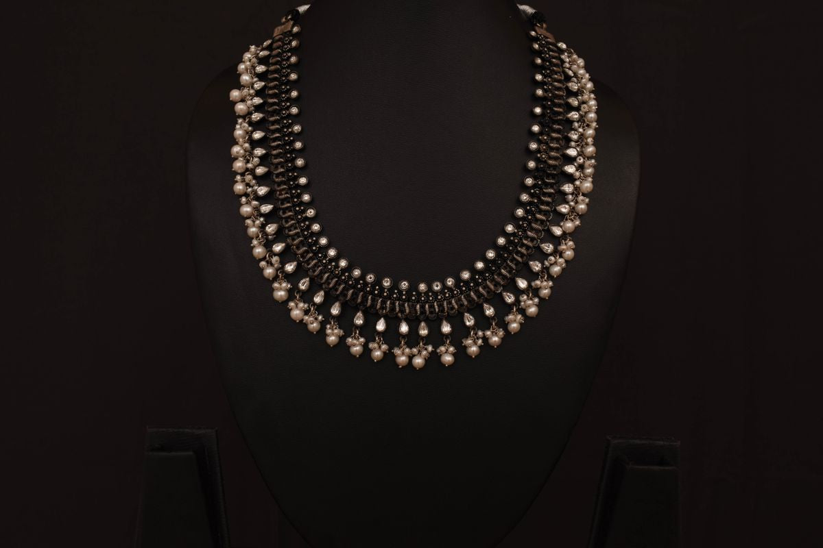 Lasya Silver Necklace PSLA180188A – Parisera