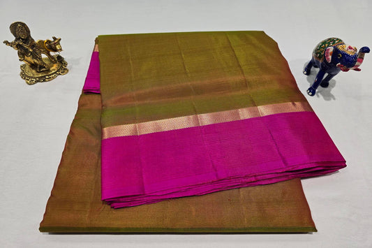 A Silk Weave Nine And A Half Yards Silk Saree PSAC0901265