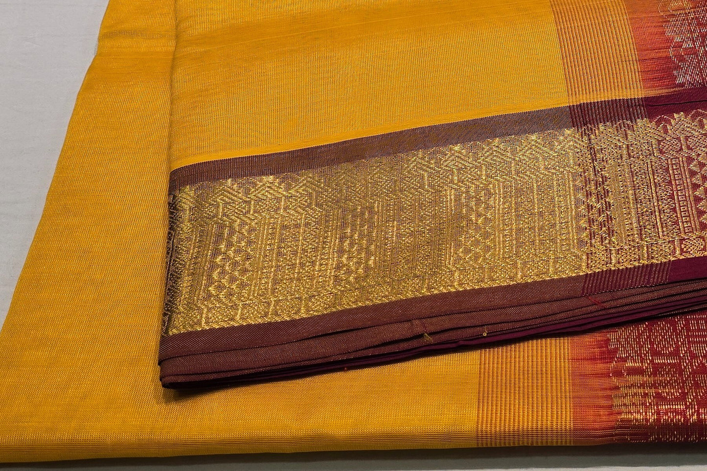 Silk Cotton Sarees by Shreenivas Silks PSSR014425