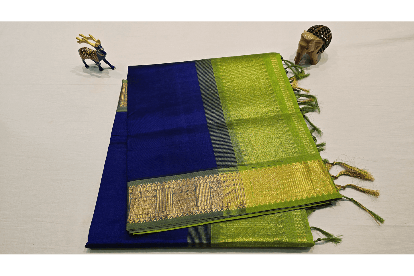 Silk Cotton Sarees by Shreenivas Silks PSSR014426