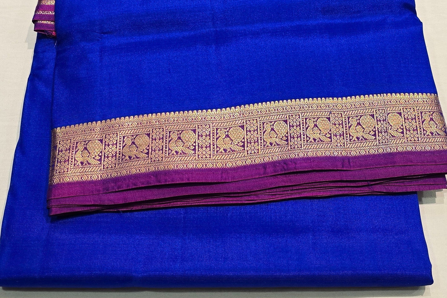 A Silk Weave Nine And A Half Yards Silk Saree PSAC0901288