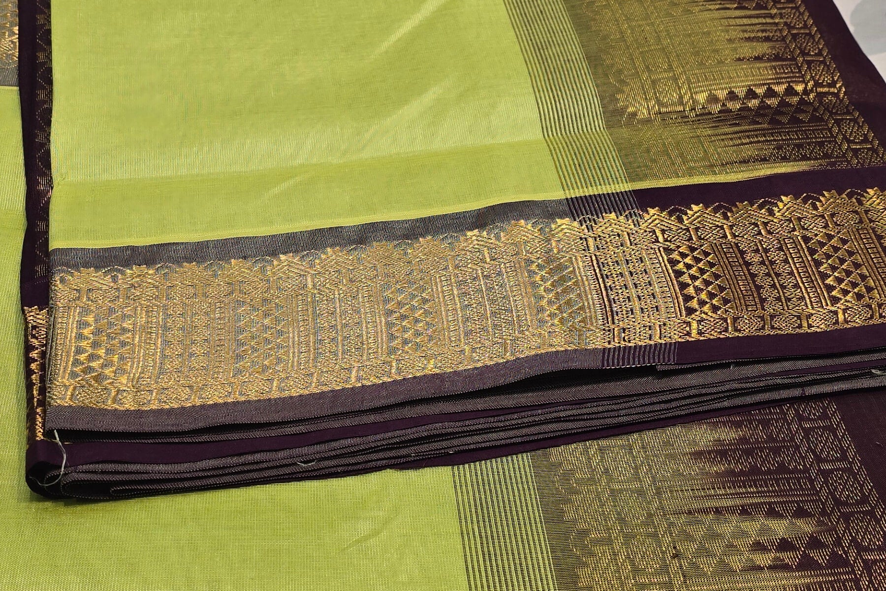 Nine And A Half Yards Silk Cotton Saree by Shreenivas silks PSSR014636