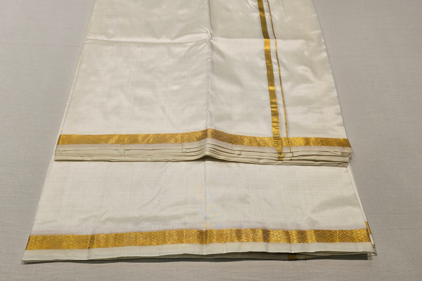 Silk Dhoti by Shreenivas silks PSSR01DH033