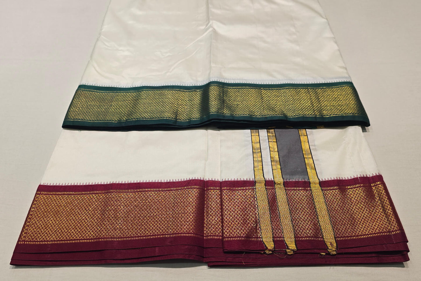 Silk Dhoti by Shreenivas silks PSSR01DH035