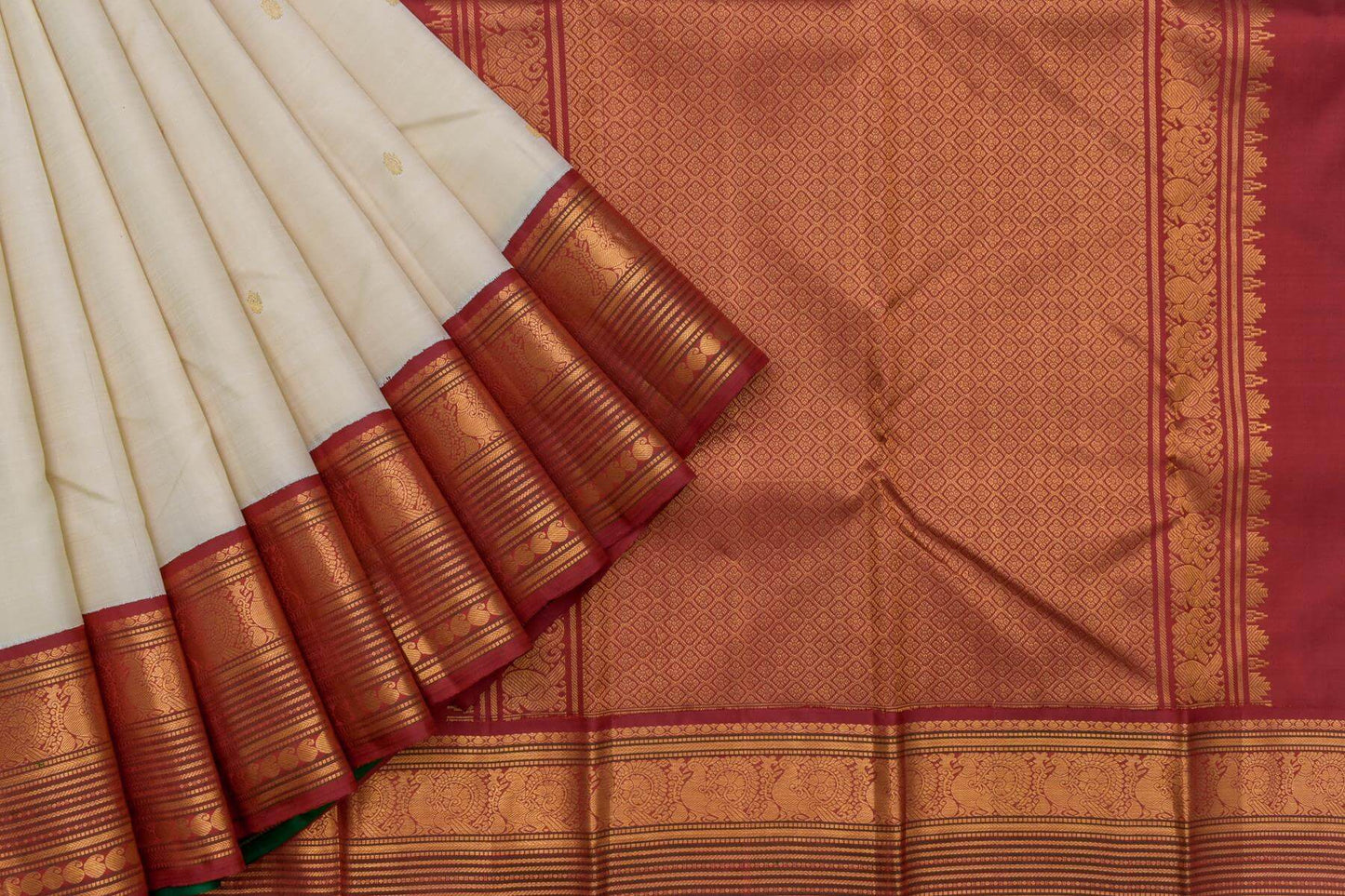 Kanjivaram Silk Sarees by Shreenivas Silks PSSR014547