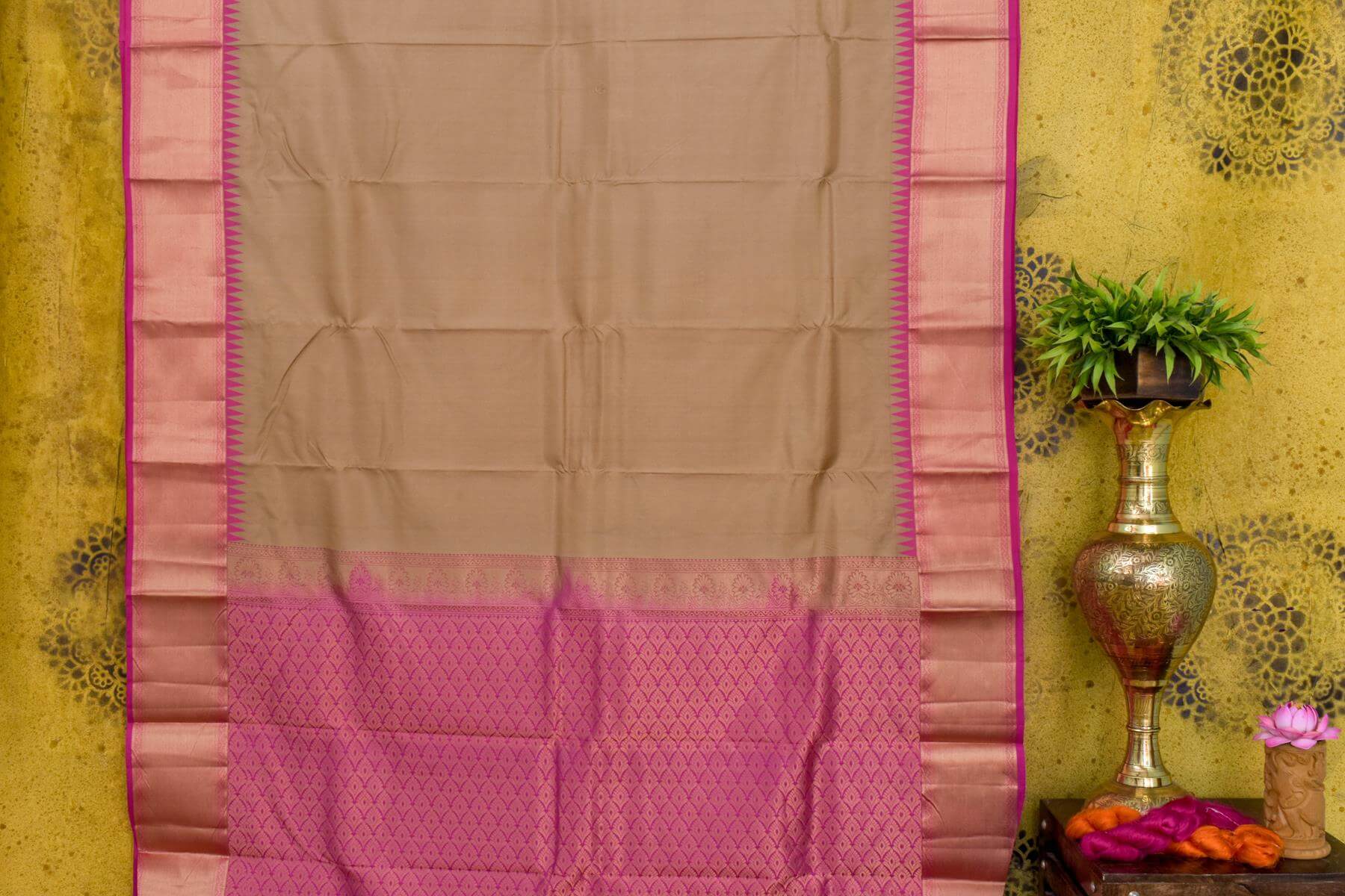 Light Weight Kanjivaram Silk Saree by Shreenivas Silks PSSR014567