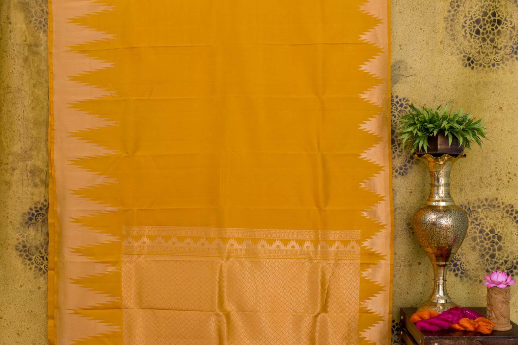 Light Weight Kanjivaram Silk Saree by Shreenivas Silks PSSR014571