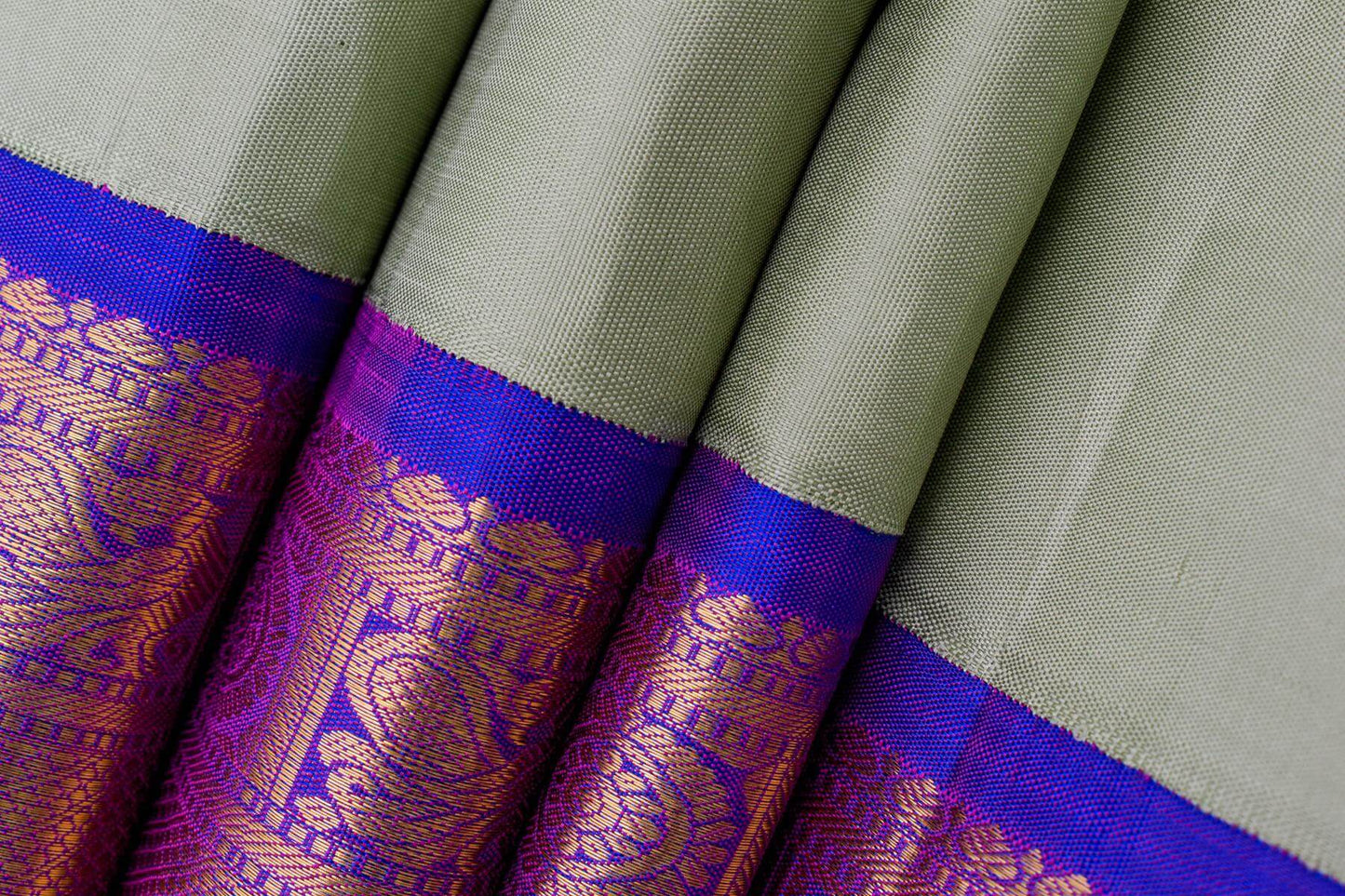 Kanjivaram Silk Saree by Shreenivas Silks PSSR014582