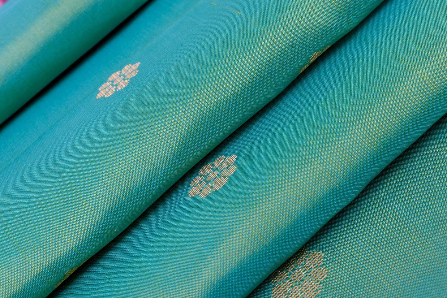 Light Weight Kanjivaram Silk Saree by Shreenivas Silks PSSR014692