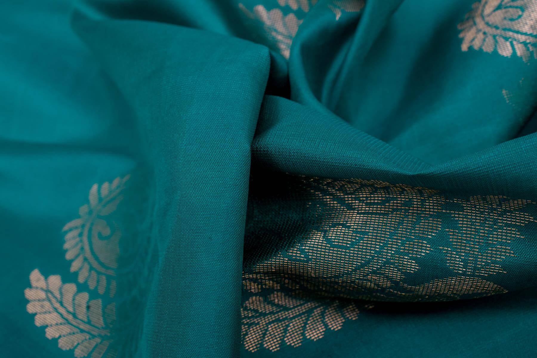 Light Weight Kanjivaram Silk Saree by Shreenivas Silks PSSR014727